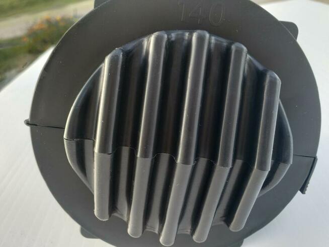 Dławica czopowa, gniazdowy wkład uszczelniający do rur 140mm