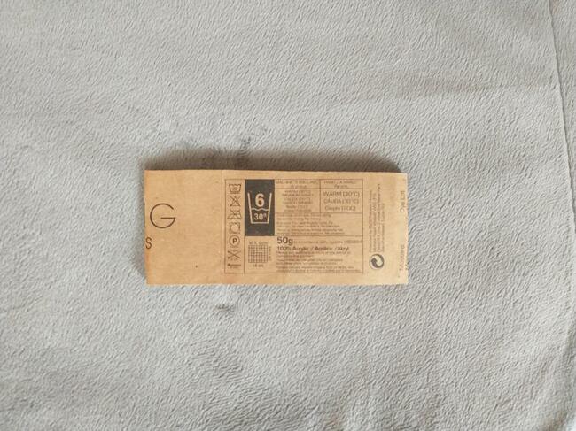 Ręcznie robiony kombinezon niemowlęcy z kapturem - słoneczko