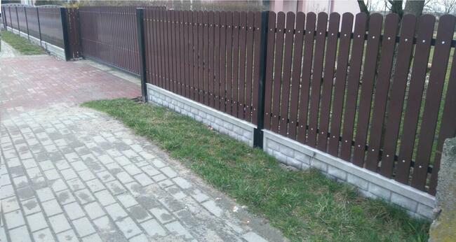 Sztachety gr.1mm STANDARD8 metalowe ocynkowane kolor 8cm
