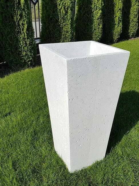 DONICE Z BETONU ARCHITEKTONICZNEGO