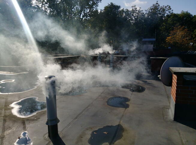 Lokalizacja źródeł nieprzyjemnych zapachów odorów zadymianie