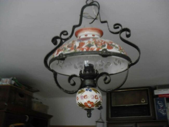 Lampa z PRL-u   .
