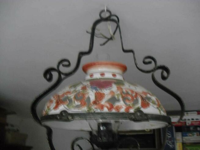 Lampa z PRL-u .