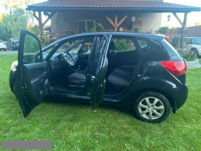 Kia Venga Klima Komputer 1,4 CRDI 90 KM Alumy Podgrzewae Fotele Stan Super