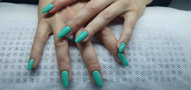 Manicure/Pedicure Hybrydowe Tarchomin