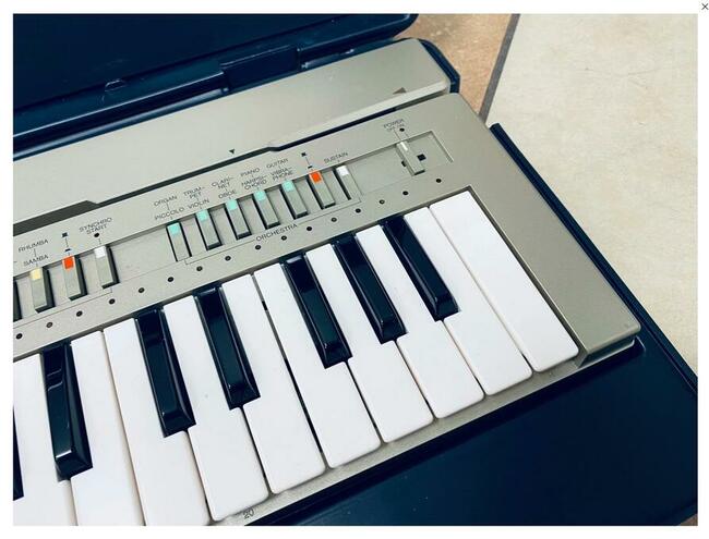 Pradawny keyboard dla dzieci Yamaha PC-100, rocznik 1982