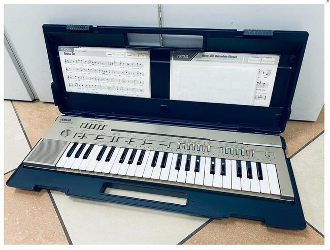 Pradawny keyboard dla dzieci Yamaha PC-100, rocznik 1982