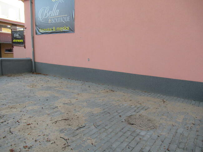 Plac 70m²w Centrum, przy Galerii Turkus i Targu, usługi/reklam