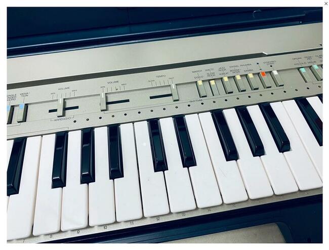 Pradawny keyboard dla dzieci Yamaha PC-100, rocznik 1982