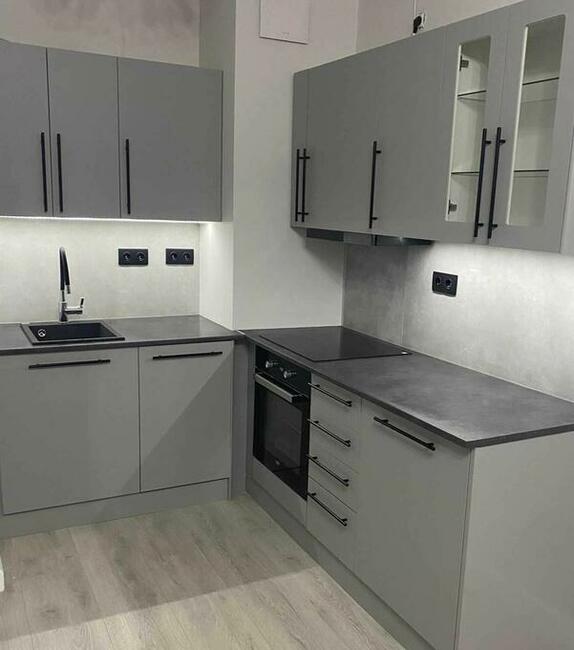 Montaż mebli, składanie kuchni z paczek IKEA/BRW/AGATA itp