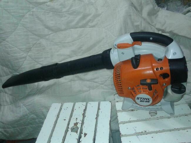 mocna dmuchawa odkurzacz ogrodowy STIHL BG 86 jak nowa