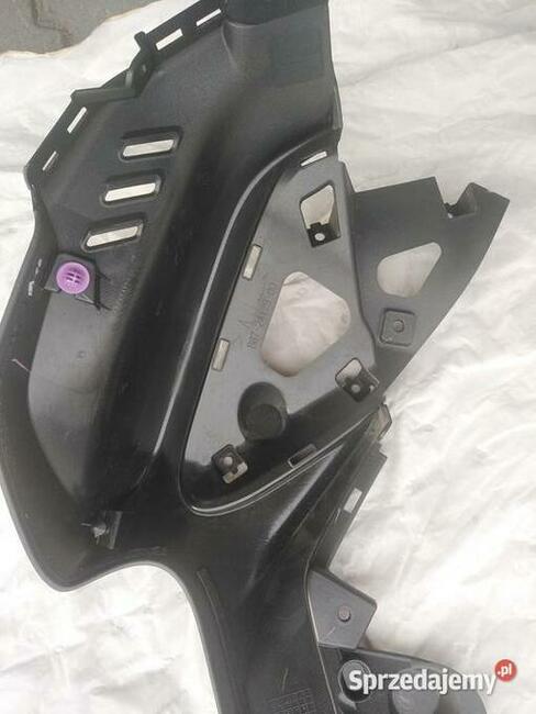 Osłona zbiornik paliwa B67-24129-00-P4 Yamaha MT10 2018-2020