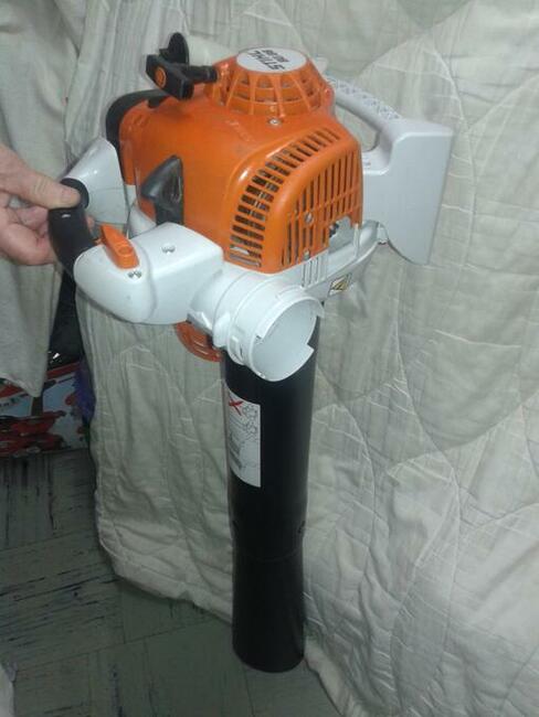mocna dmuchawa odkurzacz ogrodowy STIHL BG 86 jak nowa