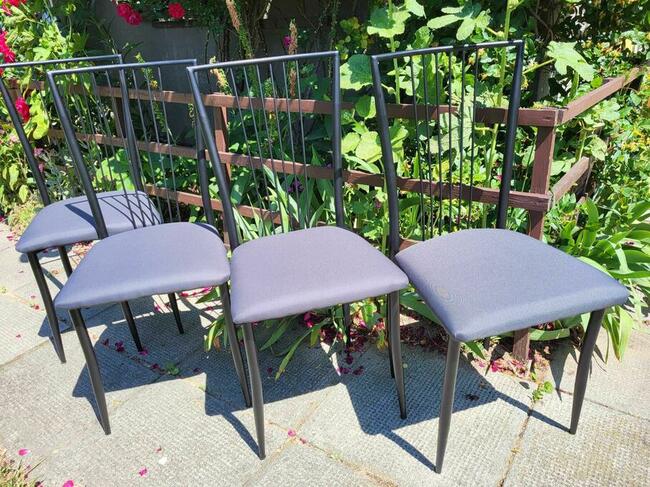 Krzesła metalowe tapicerowane na balkon, taras lub kuchnia