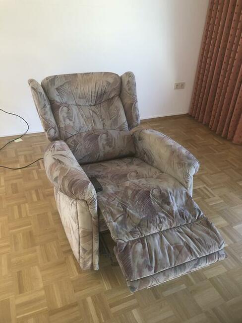 Fotel rozkładany rlektryczny