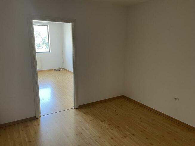 LOKAL USŁUGOWO BIUROWY PIASECZNO Chyliczkowska