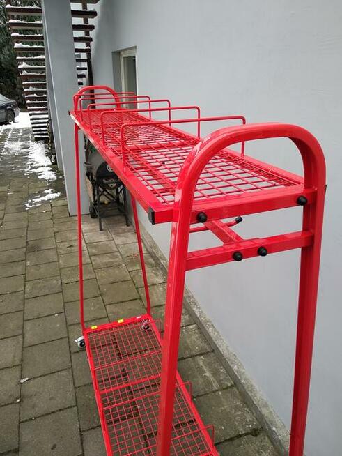 Wieszak do strażackiej szatni 6 - stanowiskowy