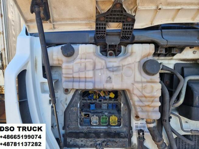ZBIORNIK ZBIORNICZEK WYROWNAWCZY RENAULT DXI