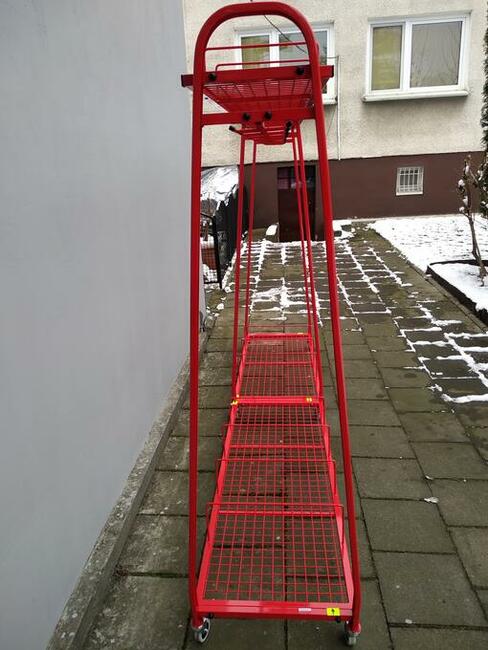 Wieszak do szatni strażackiej OSP 9 - stanowiskowy