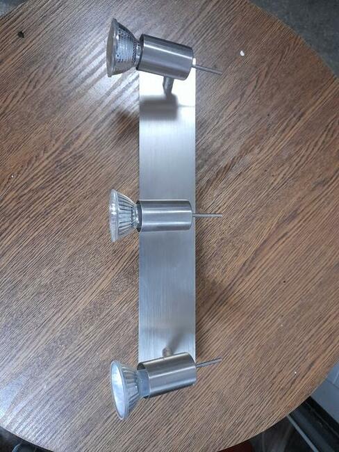 Kinkiet na 3 halogeny