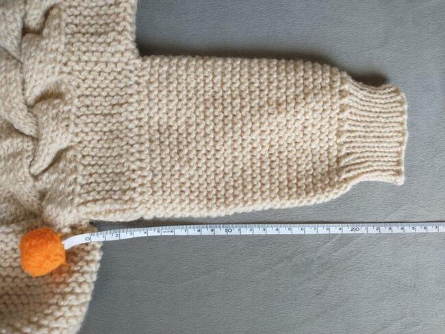 Ręcznie robiony kombinezon niemowlęcy z kapturem - ślimaczek