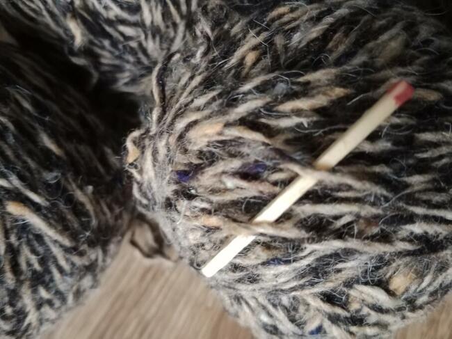 290 Gr brązowy melanż wełna włóczka