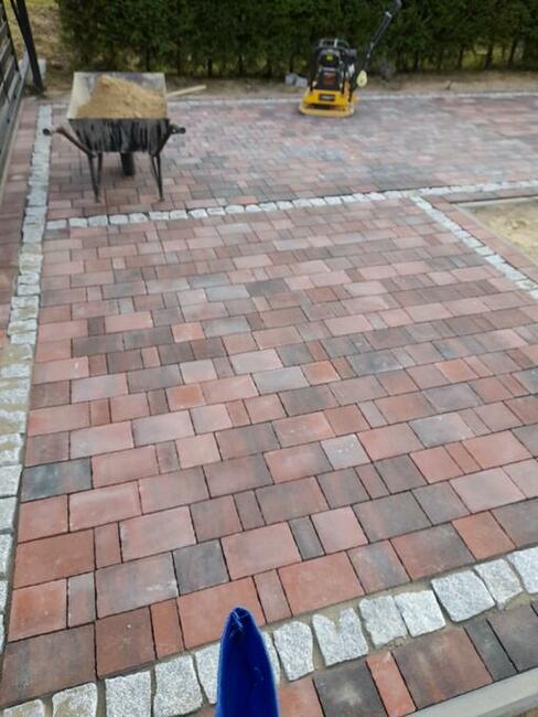 Ogrodzenia, brukarstwo, altany