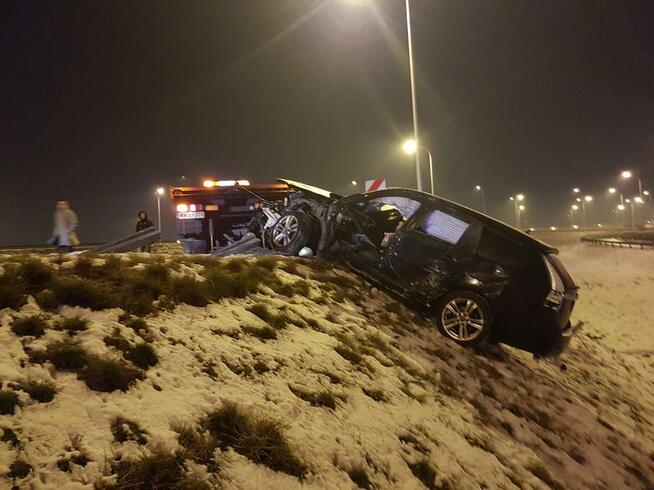 Holowanie samochodów z garaży Pomoc Drogowa 24h
