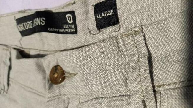 Spodenki męskie, krótkie jasny beż INDICODE JEANS roz. XL.