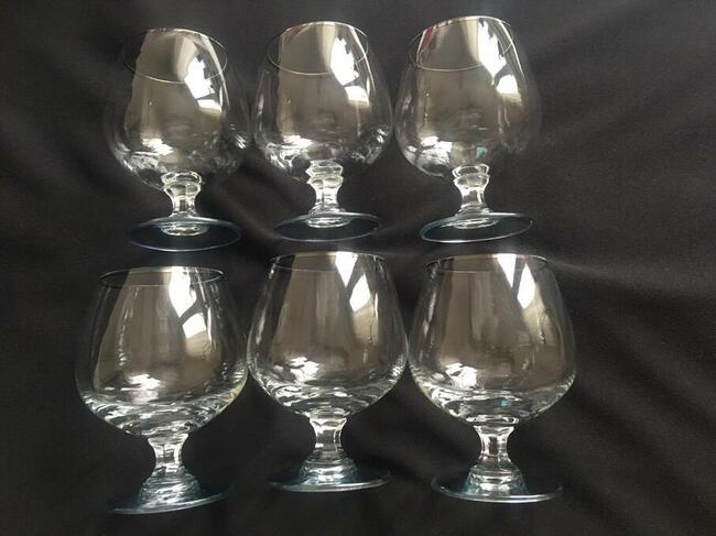 PRL kieliszki lampki koniak nalewki 6 sztuk