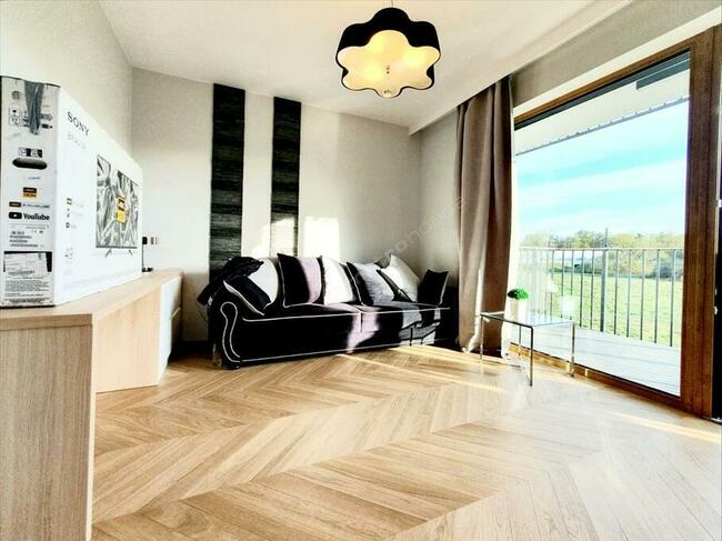 Luksusowa dobrze oświetlona kawalerka na zielonych Bielanach