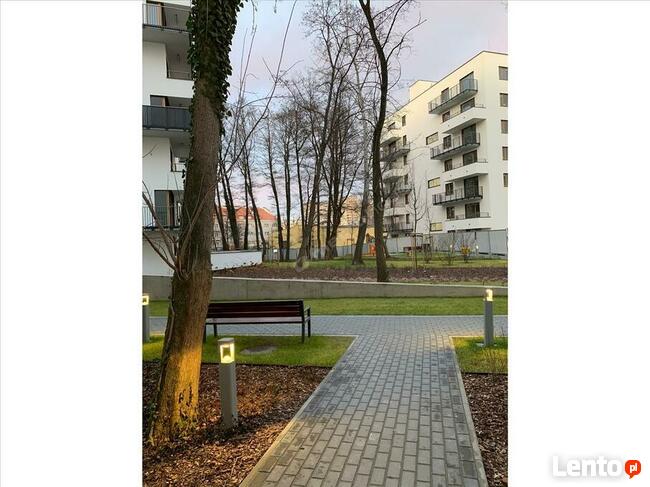 Luksusowa dobrze oświetlona kawalerka na zielonych Bielanach