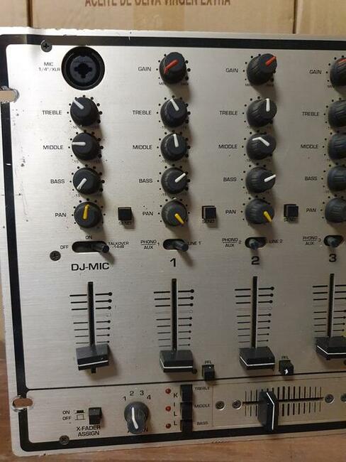 Mikser NUMARK DM1885X