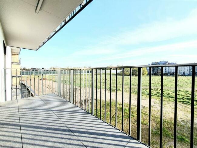 Luksusowa dobrze oświetlona kawalerka na zielonych Bielanach