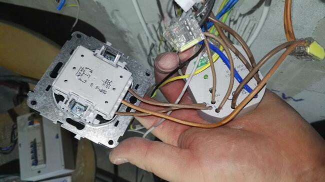 Złota Rączka – usługi remontowo-naprawcze, awarie, naprawa