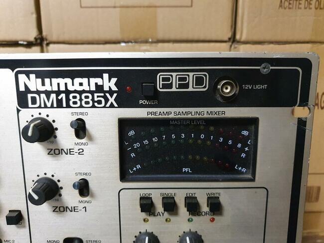Mikser NUMARK DM1885X