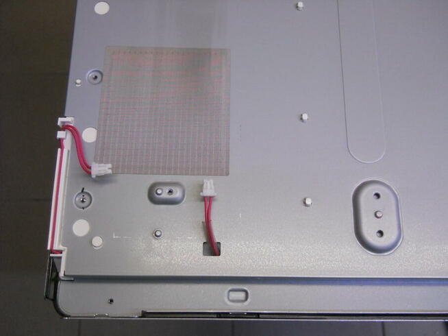 LC320WXN (SA)(D1) , z TV Panasonic TX-32LE8PS 10-019