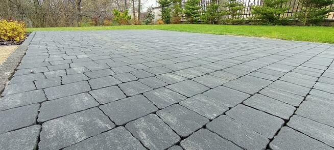 Układanie kostki brukowej