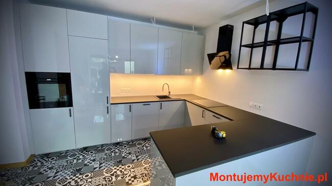 Skręcanie i Montaż Kuchni i Mebli z IKEA, Agata, BRW itp.