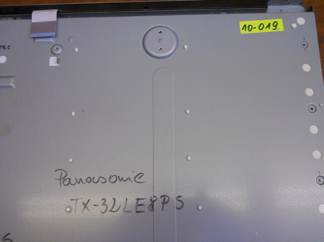 LC320WXN (SA)(D1) , z TV Panasonic TX-32LE8PS 10-019