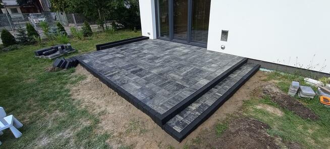 Układanie kostki brukowej