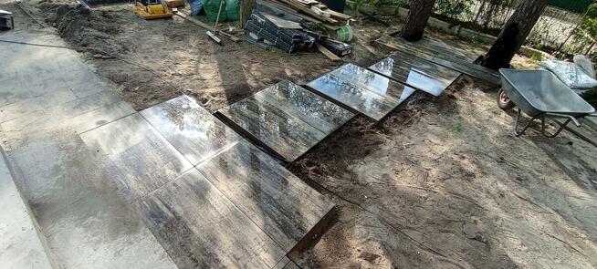 Układanie kostki brukowej