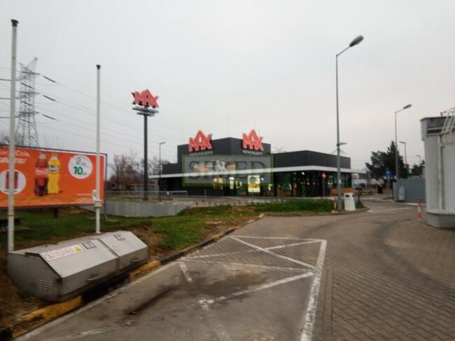 Działka blisko Auchan i trasy 7 wjazd do Łomianek