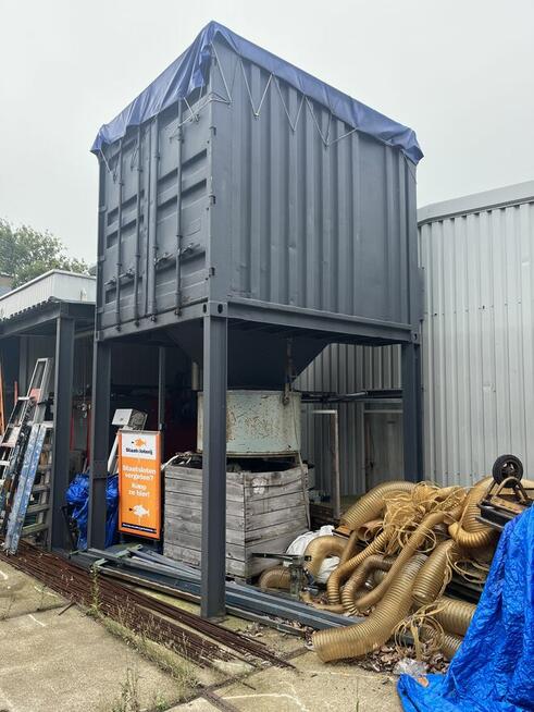 Sprzedam maszyny stolarskie.