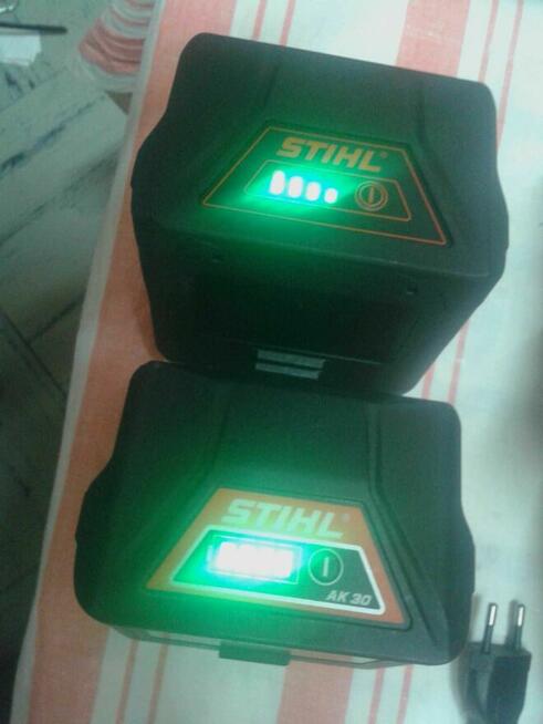 pilarka akumulatorowa STIHL MSA 140 pila 2 aku ładowarka