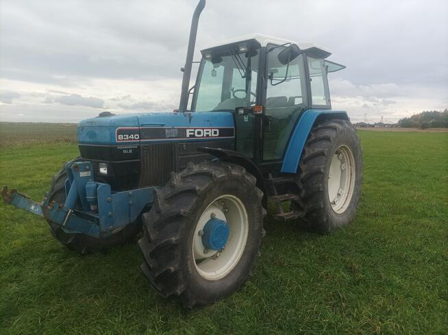 Sprzedam ciągnik ford 8340