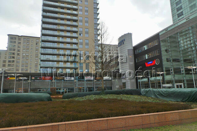 Apartament z loggią w Platinum Tower, Grzybowska