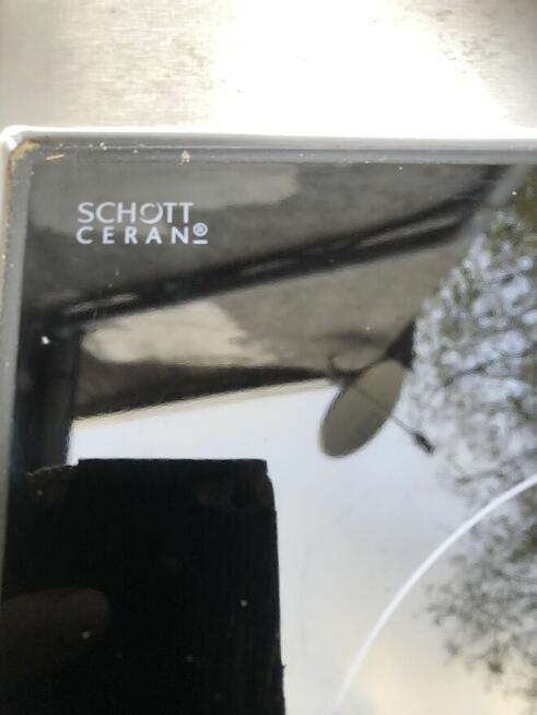 Kuchenka z płyta ceramiczna