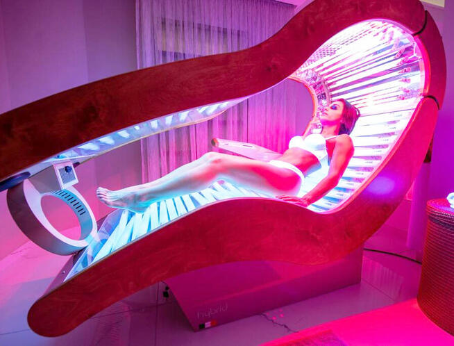 Infuzja tlenowa Koloroterapia Chromoterapia Solarium LED UV