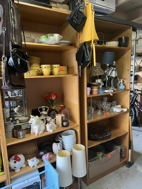 Wielka wyprzedaz; meble, art gosp domowego, zegary itp